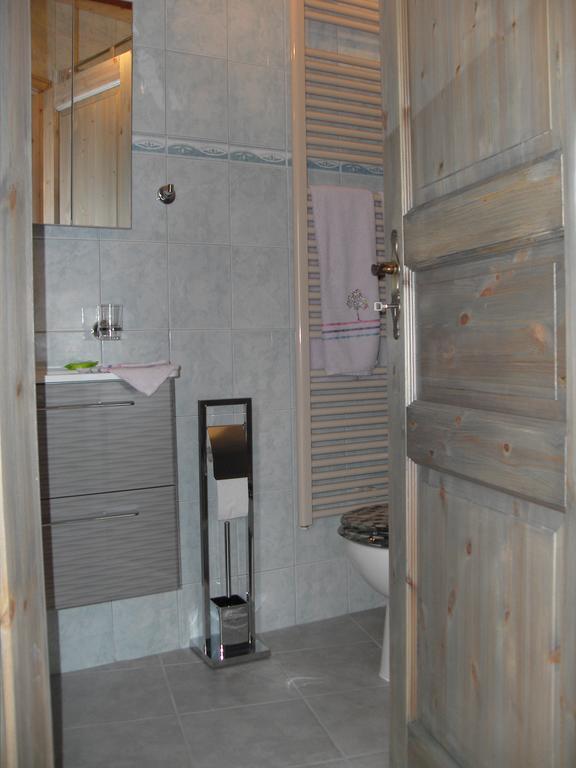 Au Creneau Gourmand Hotel Saillon Kamer foto