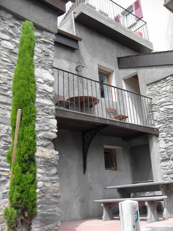Au Creneau Gourmand Hotel Saillon Buitenkant foto