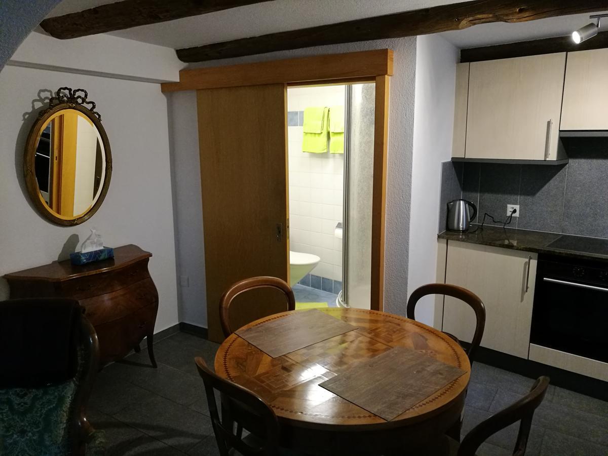 Au Creneau Gourmand Hotel Saillon Buitenkant foto